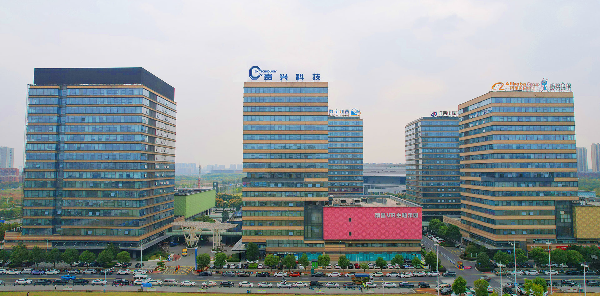 	引領(lǐng) 數(shù)字城市發(fā)展 新未來(lái)